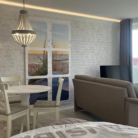 Lord Nelson 605 Apartment